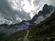 76 Il Rif. Allievi-Bonacossa si libera dalle nebbie
